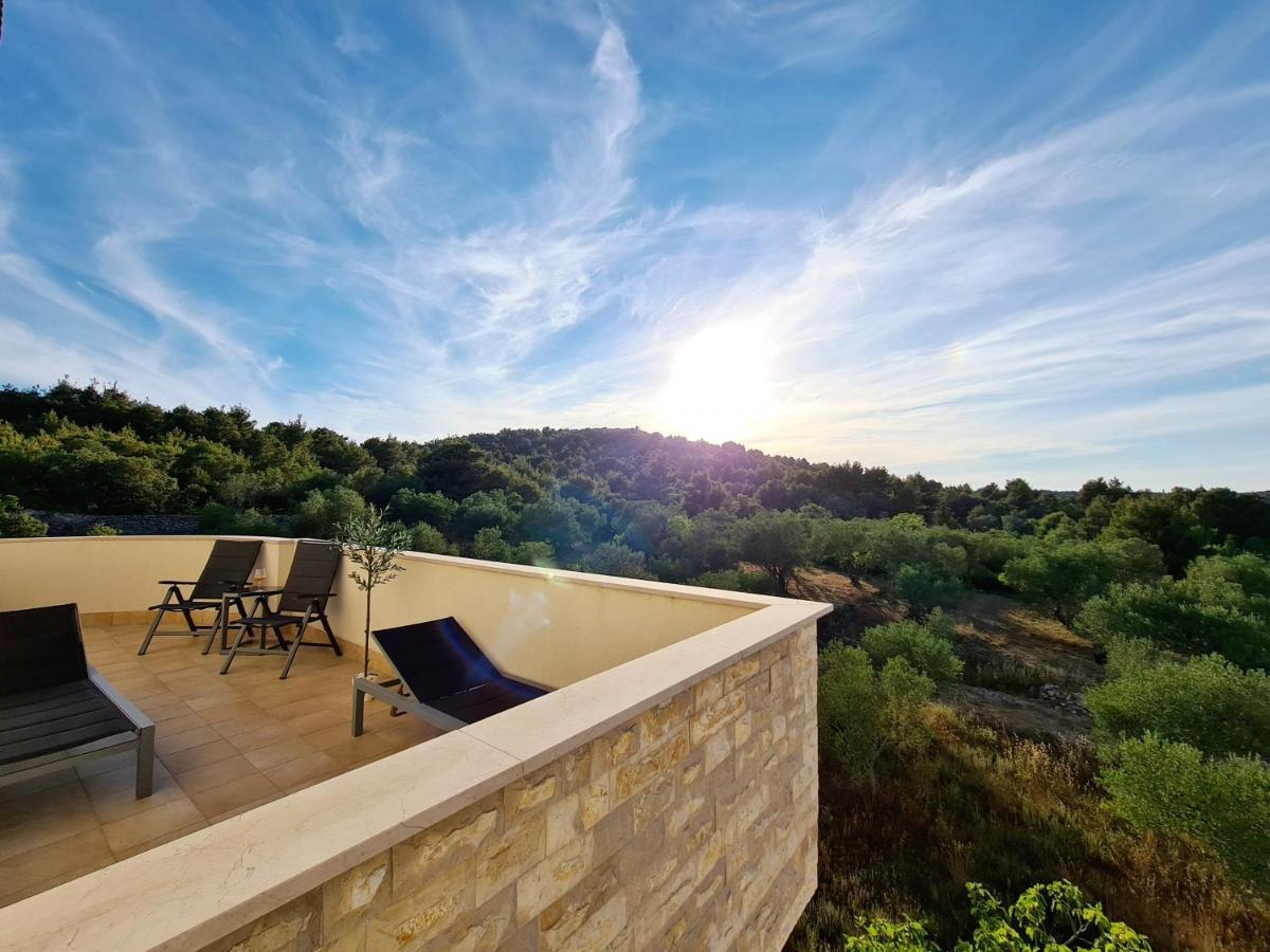 Orkula Apartments Pašman Екстериор снимка